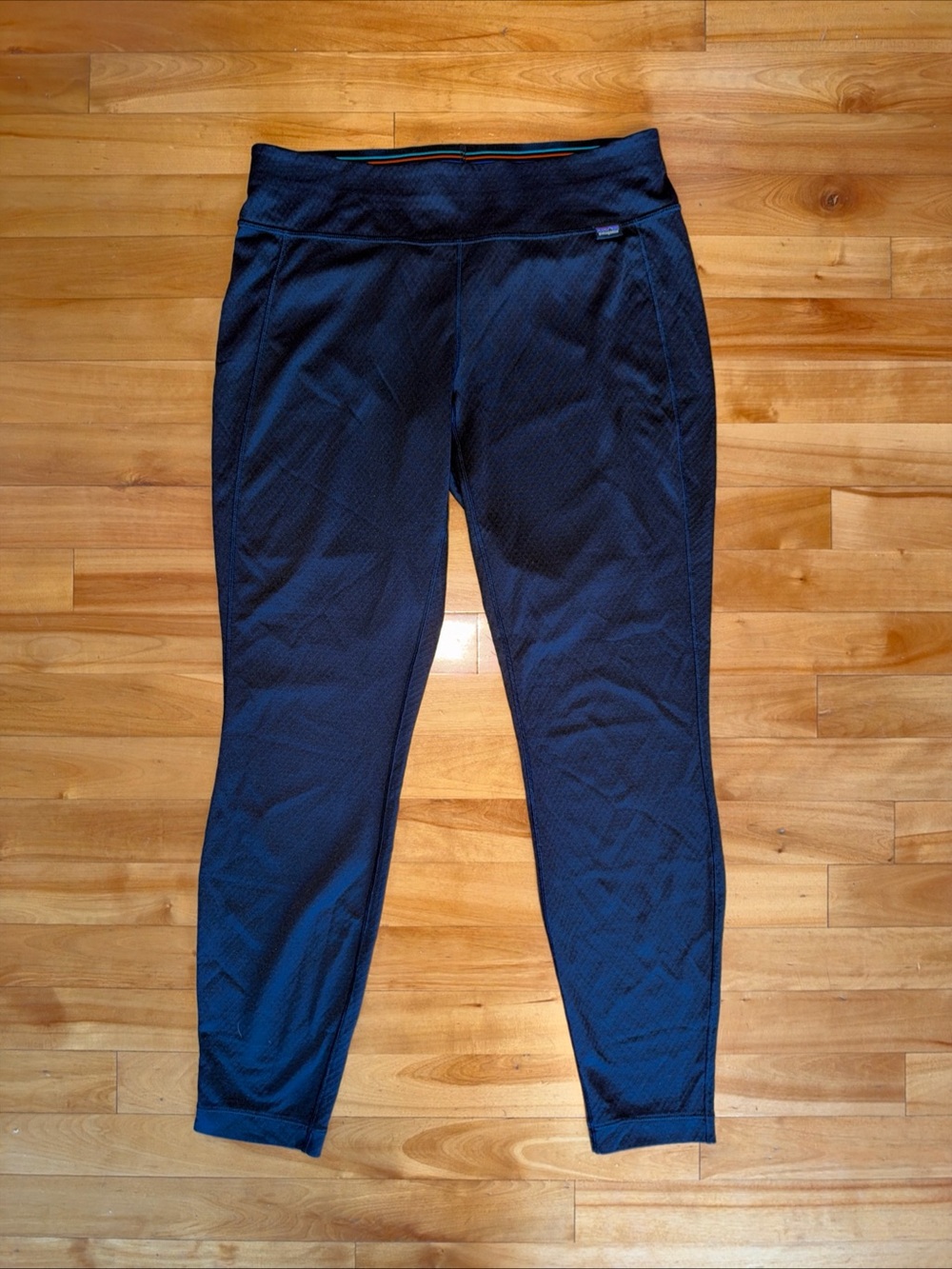 Patagonia Capilene Midweight Bottoms Womens M Black Baselayer Leggings